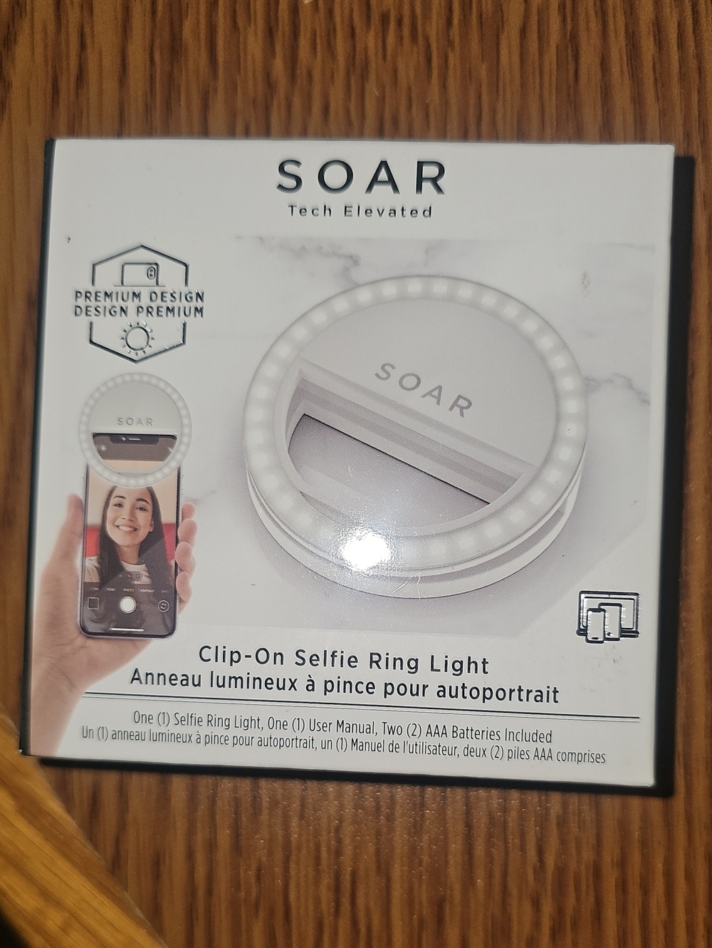 Soar NWT White Clip-On Selfie Ring Light for Tablets & Phones